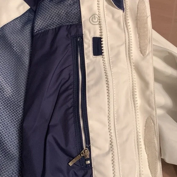 The North Face Women’s Snow Jacket SZ Medium - Picture 10 of 16